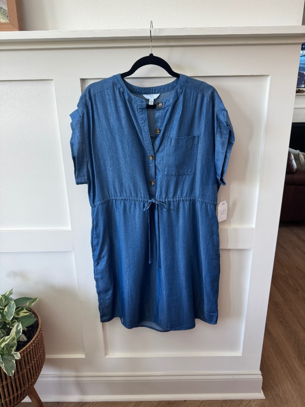 Time and Tru Denim Shirt Dress Drawstring Waist Size L NWT